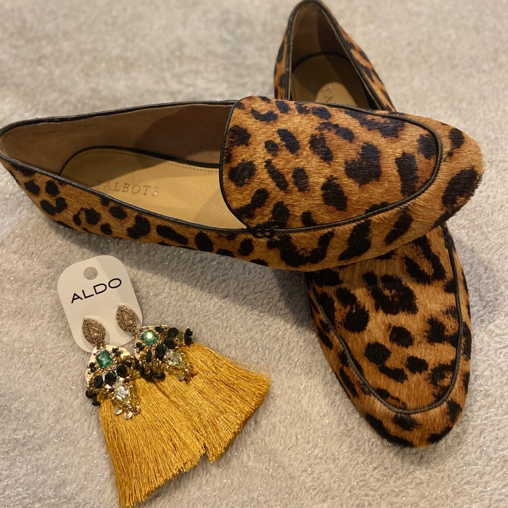 Cheetah Flats Loafers Women size 10